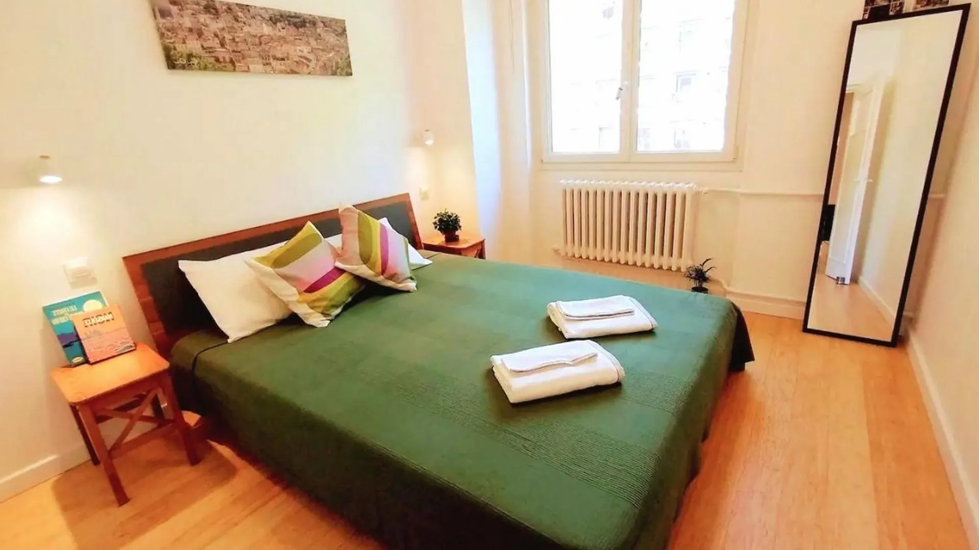 Rue Mandar Apartment Paris